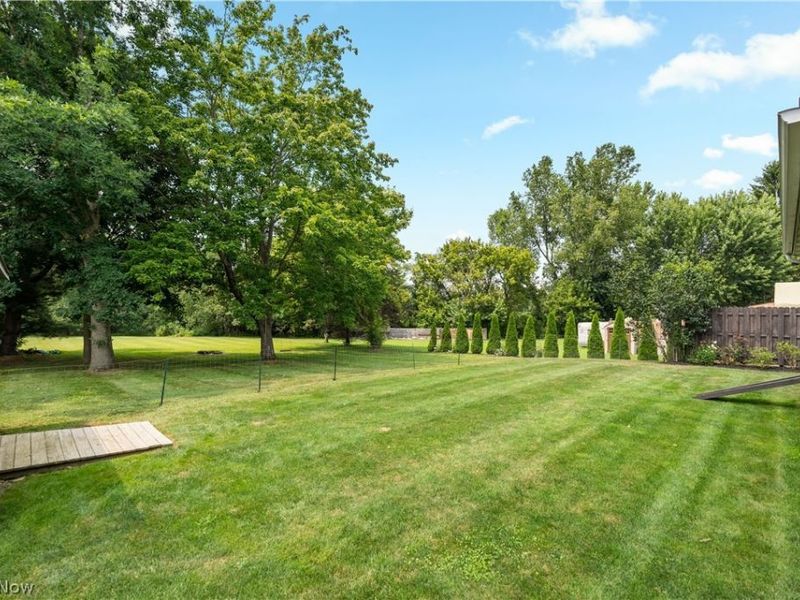 7593 Panther Avenue NE, Canton, OH 44721 Photo 3