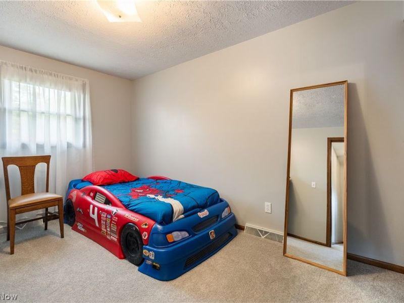 7593 Panther Avenue NE, Canton, OH 44721 Photo 31