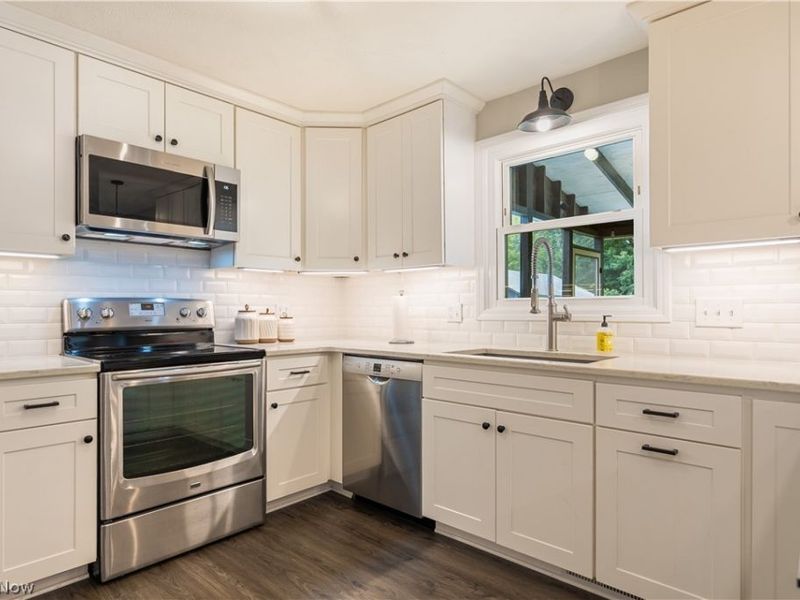 7593 Panther Avenue NE, Canton, OH 44721 Photo 7