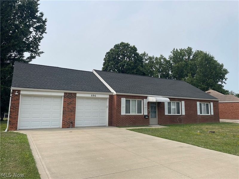 696 Walnut Drive , Euclid, OH 44132 Photo 1