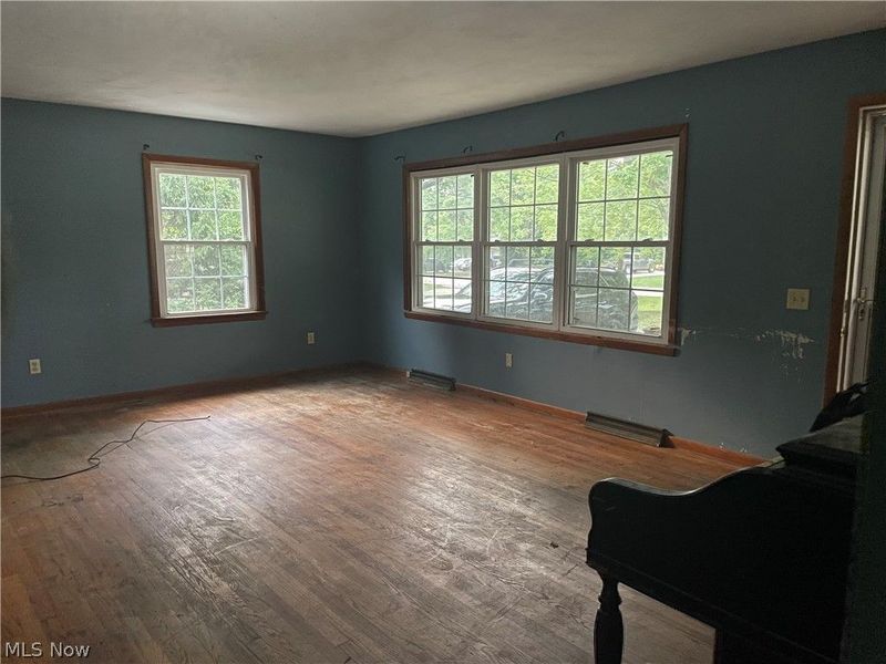 376 Susan Drive , Jefferson, OH 44047 Photo 9