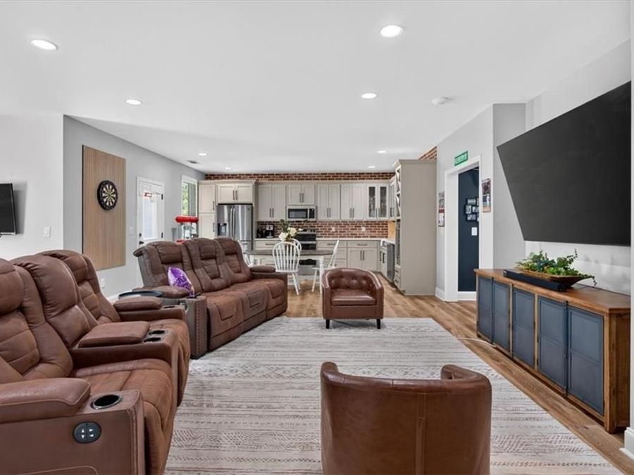 Property Image 60