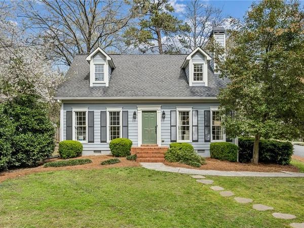 401 Rhomboid Street NW, Atlanta, GA 30318