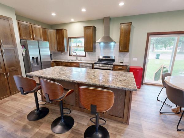 209 Farmdale Avenue , Lake Lillian, MN 56253