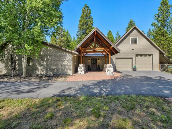 56743 Spring River Loop, Bend, OR 97707