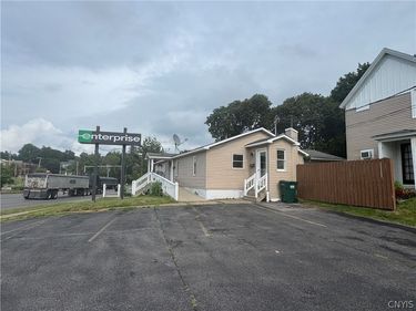 172-174 E Bridge Street , Unit Back, Oswego, NY 13126