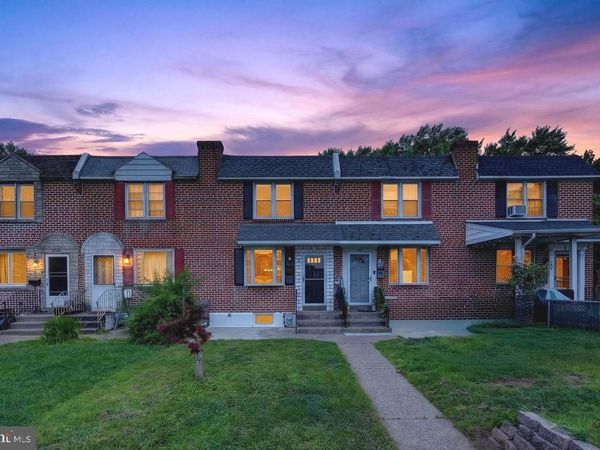 902 TAYLOR DRIVE, FOLCROFT, PA 19032