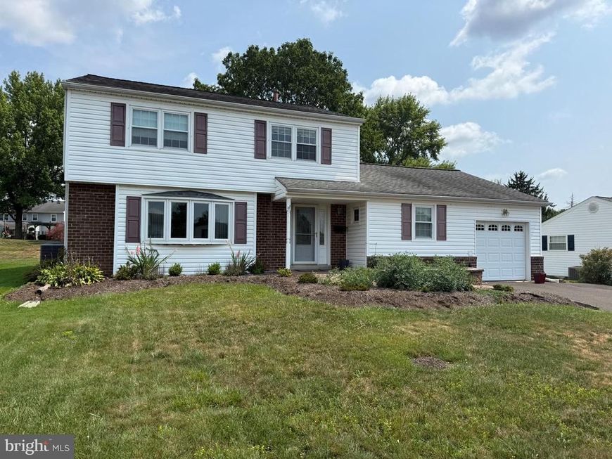 1571 Windmill Road, Warminster, PA 18974 Main Photo