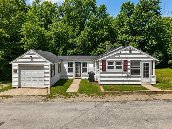10 Terrace Lane, Goffstown, NH 03045