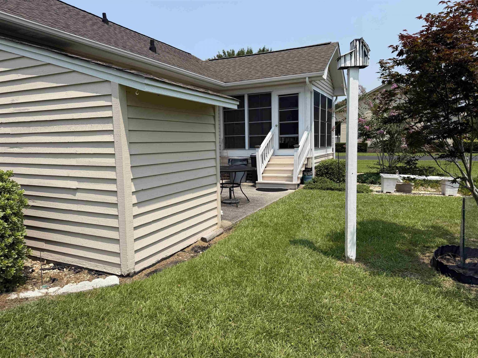 9456 Timber Row  Photo 10