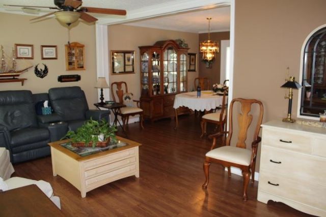 9456 Timber Row  Photo 16