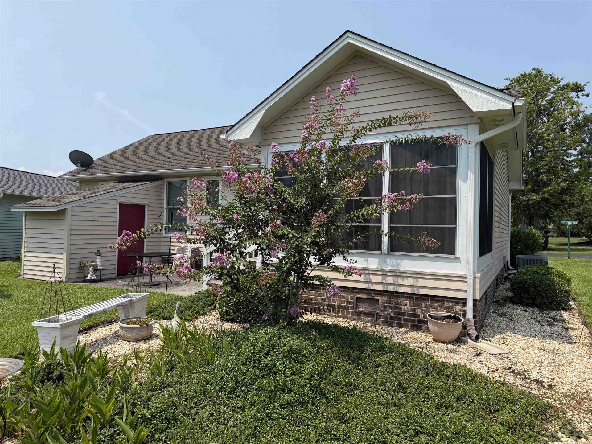 9456 Timber Row  Photo 7