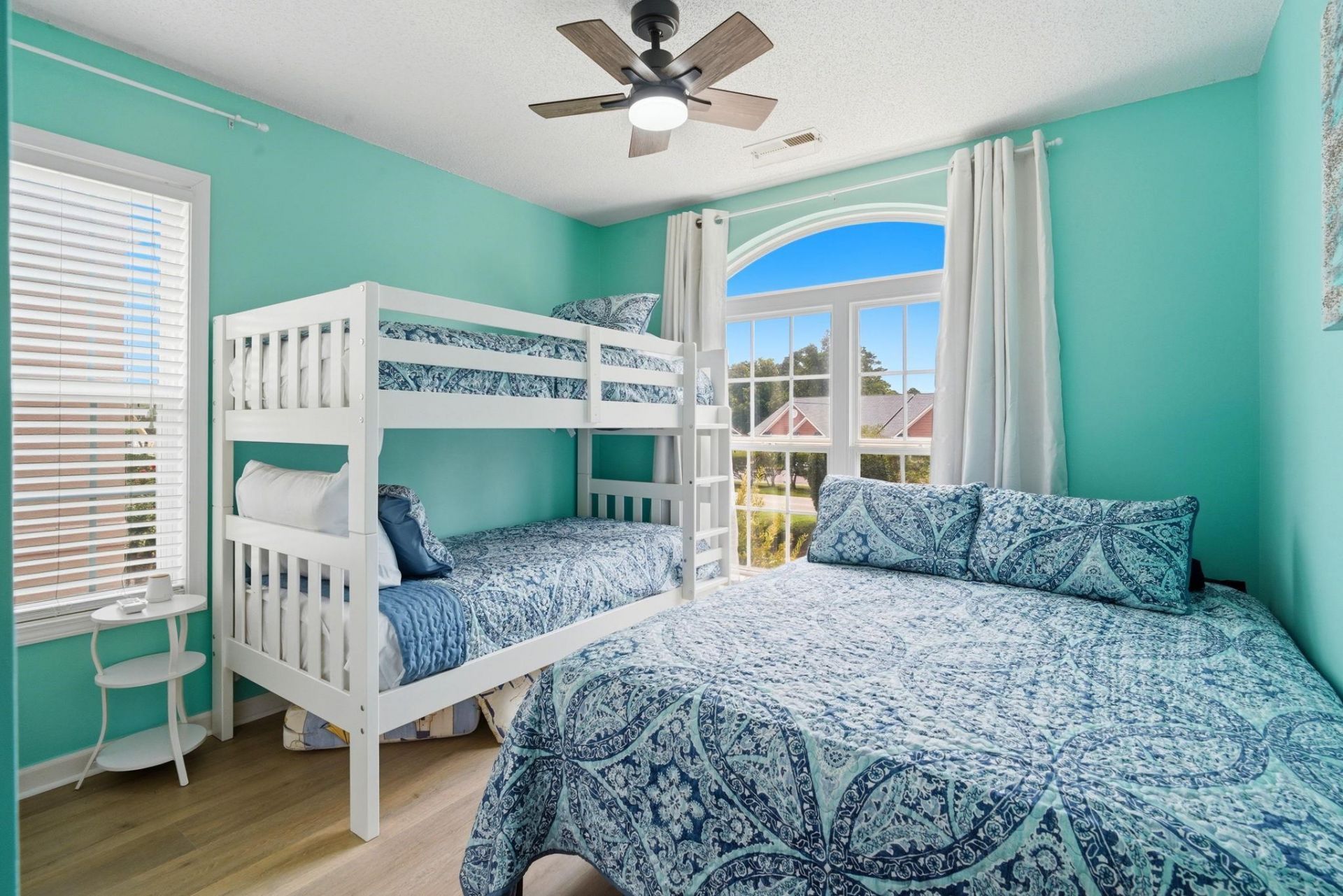 4625 Lightkeepers Way  Photo 26