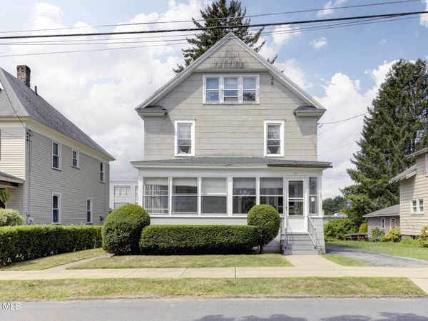 25 Maple Avenue, Gloversville, NY 12078