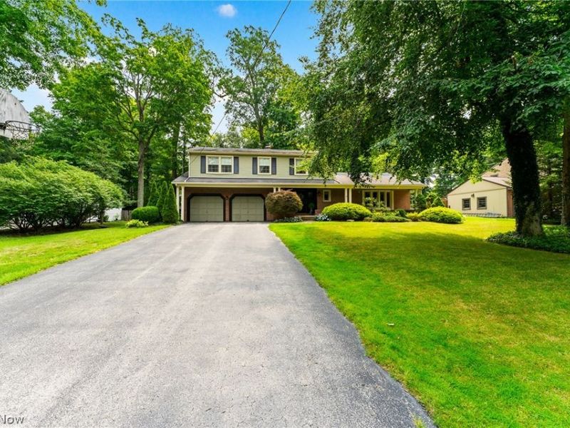 7309 Oak Drive , Poland, OH 44514 Photo 2