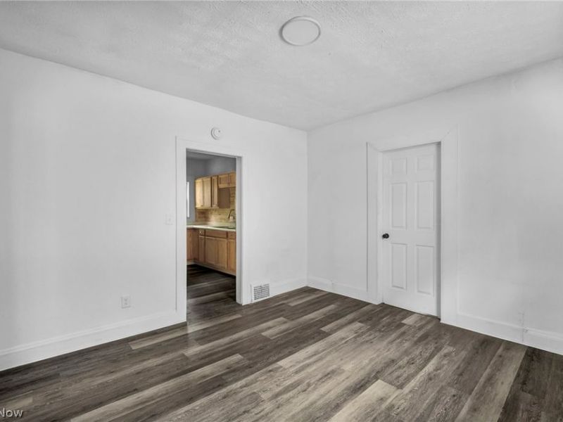 3257 E 140th Street , Cleveland, OH 44120 Photo 10