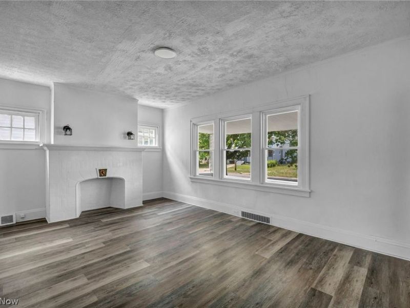 3257 E 140th Street , Cleveland, OH 44120 Photo 9