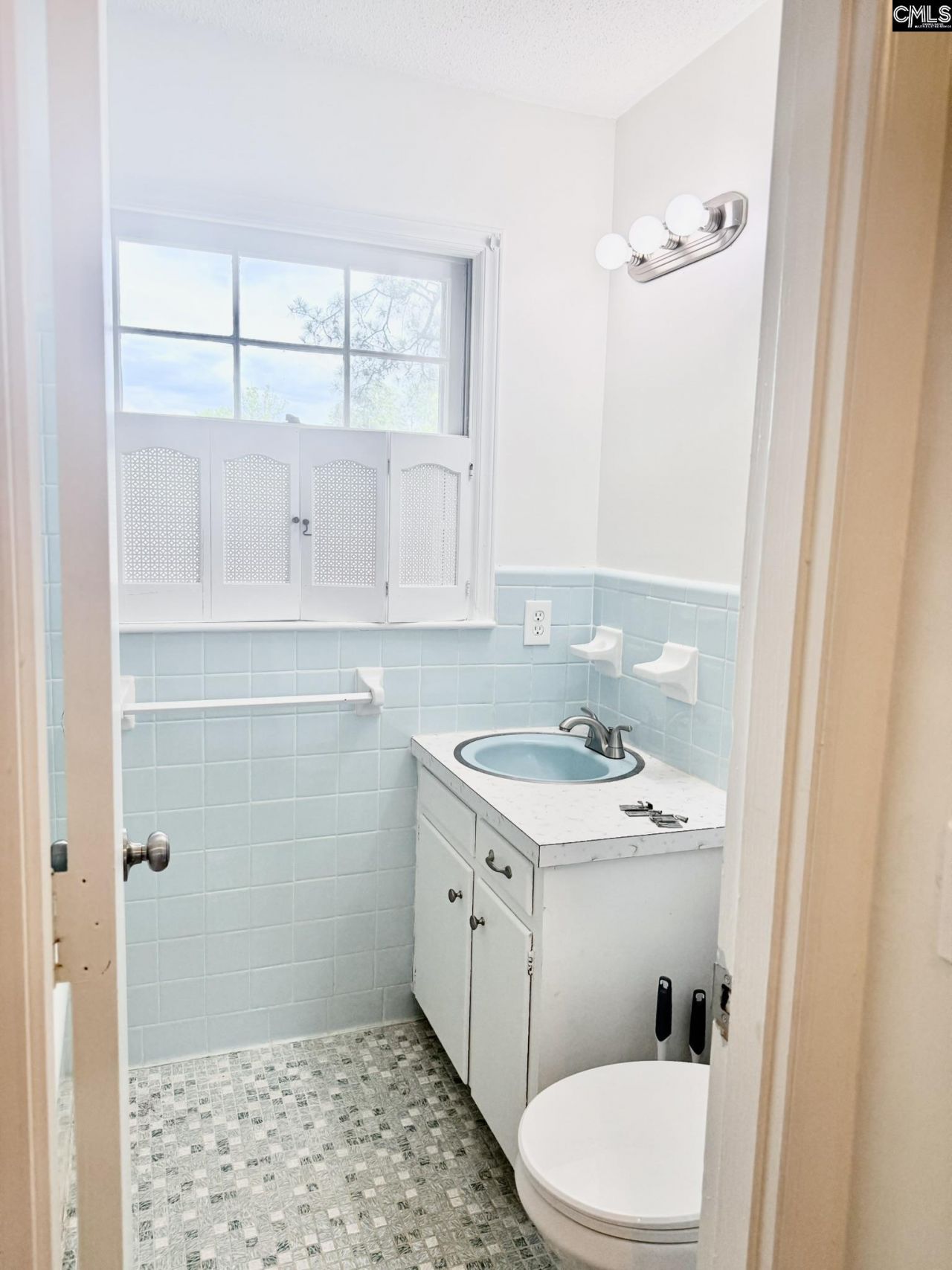 895 Pine Forest Trail  Photo 24