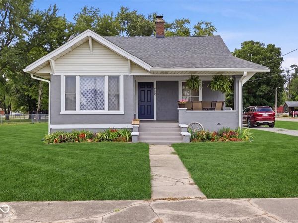 102 W Main Street , Fairland, IN 46126