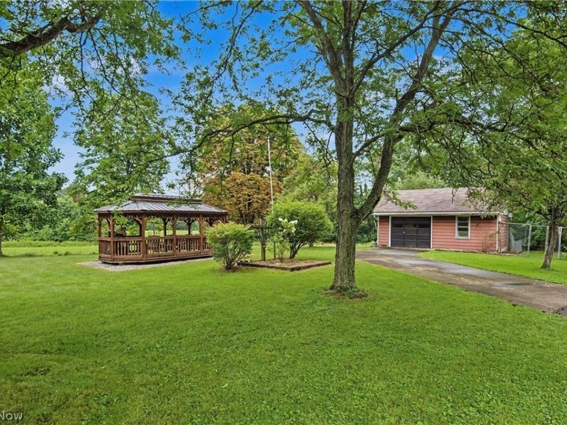 4502 Milligan Road, Lowellville, OH 44436 Photo 5