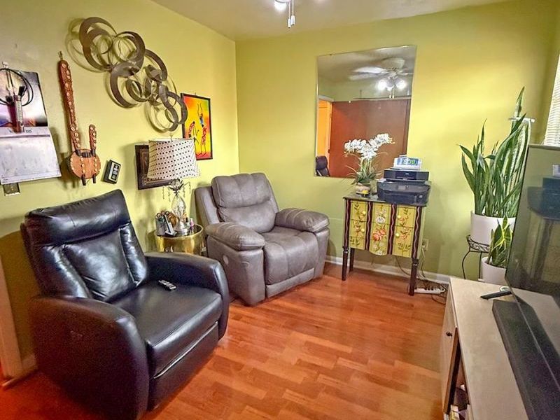 4904 Chalet Drive, Unit 612, Saint Bernard, OH 45217 Photo 11