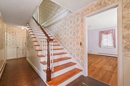 1302 9th Ave.  photo 4
