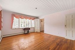 1302 9th Ave.  photo 4