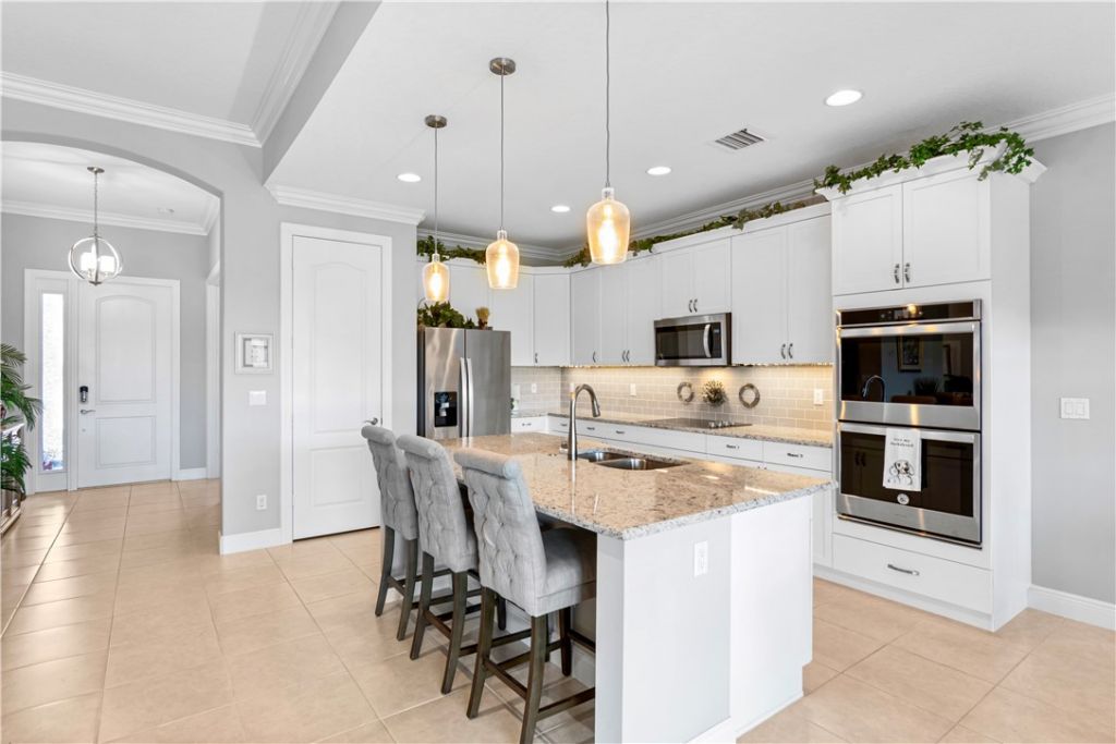 1646 Segovia Circle, Vero Beach, FL 32966 Photo