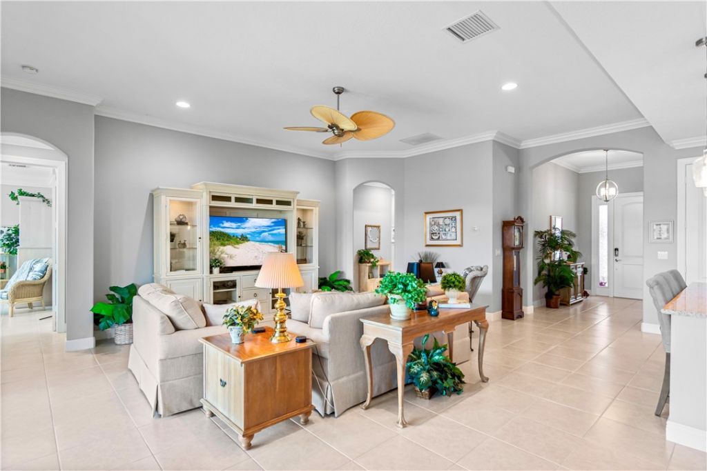 1646 Segovia Circle, Vero Beach, FL 32966 Photo