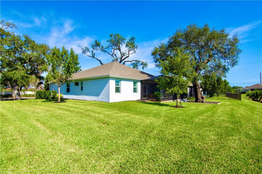 1646 Segovia Circle, Vero Beach, FL 32966 Photo