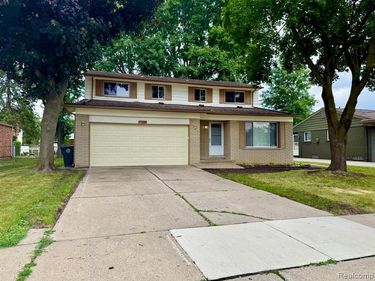 14641 Kingston Street, Oak Park, Mi 48237