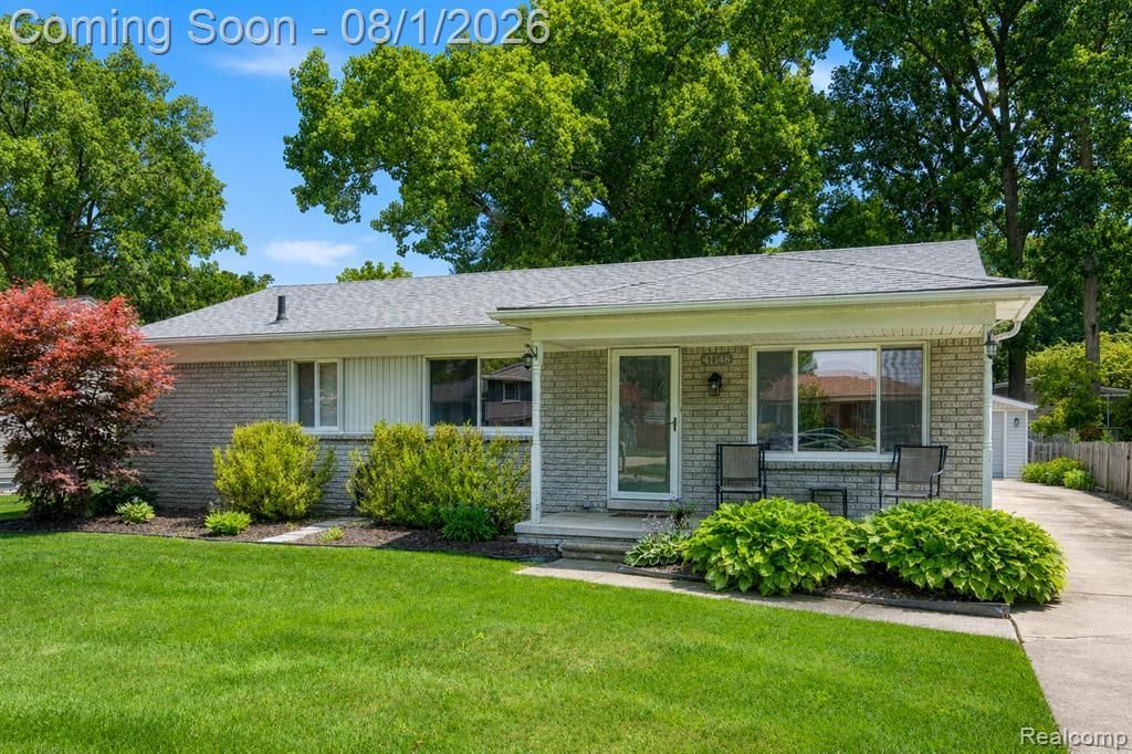 41148 Harvard Drive, Sterling Heights, Mi 48313 Main Photo