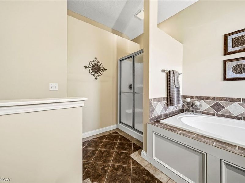 12335 Summerwood Drive , Concord Township, OH 44077 Photo 24