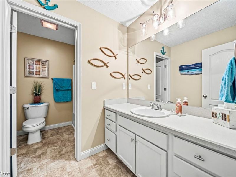 12335 Summerwood Drive , Concord Township, OH 44077 Photo 25