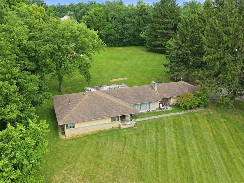7410 Riverside Drive, Dublin, OH 43016 Photo 24
