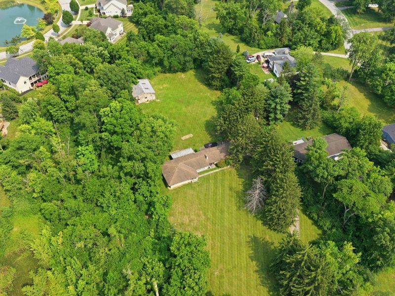 7410 Riverside Drive, Dublin, OH 43016 Photo 3