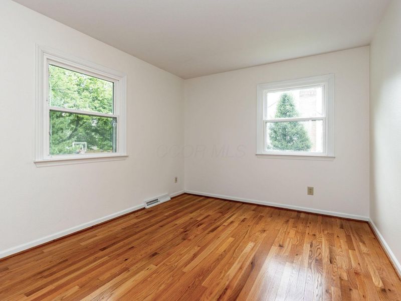 1190 Kingsdale Terrace, Columbus, OH 43220 Photo 30