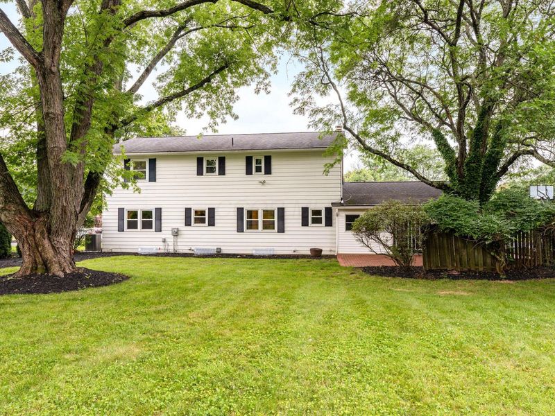 1190 Kingsdale Terrace, Columbus, OH 43220 Photo 40