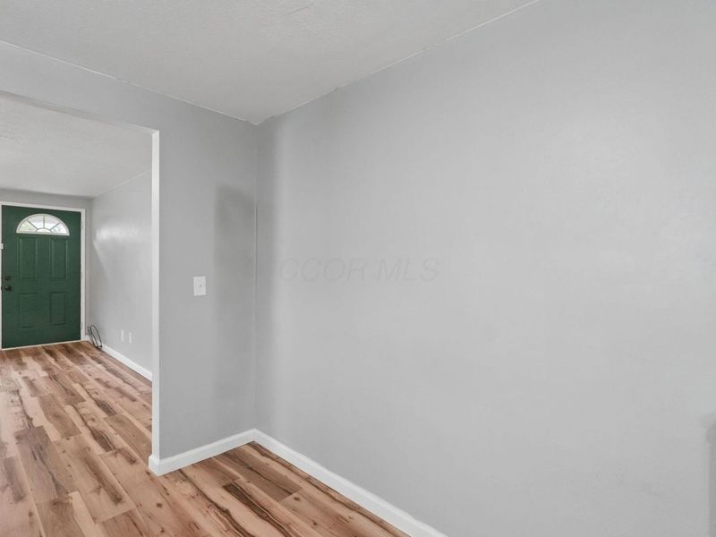 4040 Randell Road, Columbus, OH 43228 Photo 10
