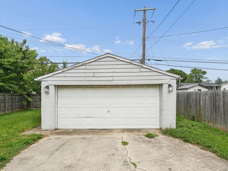 4040 Randell Road, Columbus, OH 43228 Photo 27