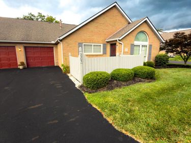 5365 Pond View Drive , Westerville, OH 43081