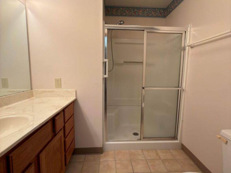 5365 Pond View Drive , Westerville, OH 43081 Photo 6