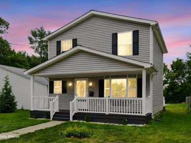 597 E George Street , Marion, OH 43302