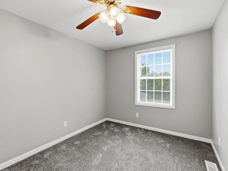 597 E George Street , Marion, OH 43302 Photo 18