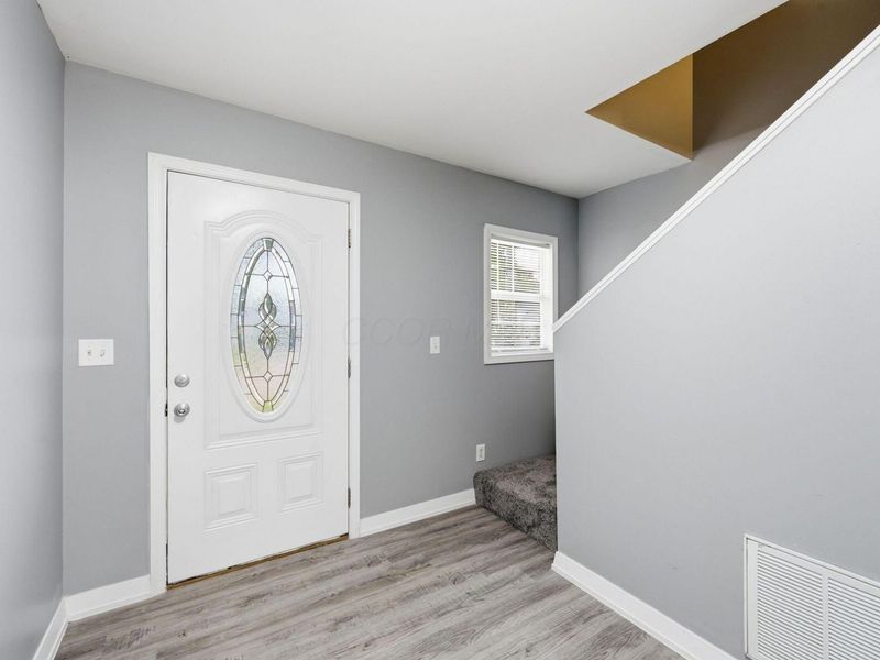 597 E George Street , Marion, OH 43302 Photo 6