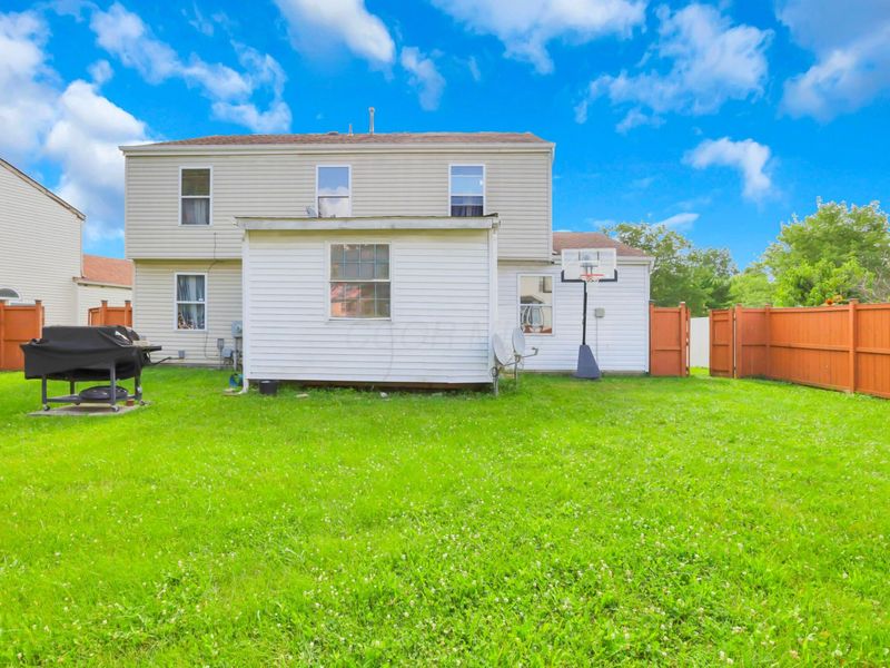 2726 Wallcrest Boulevard, Columbus, OH 43231 Photo 4