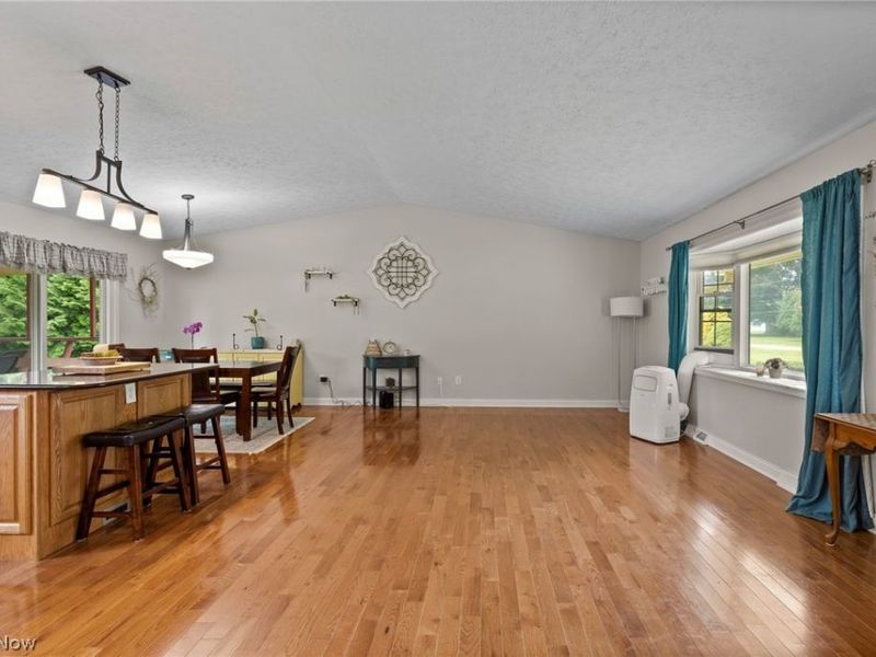 3544 Ada Vista Drive, Uniontown, OH 44685 Photo 7