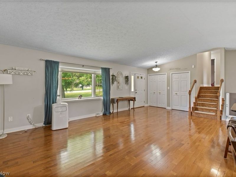 3544 Ada Vista Drive, Uniontown, OH 44685 Photo 9
