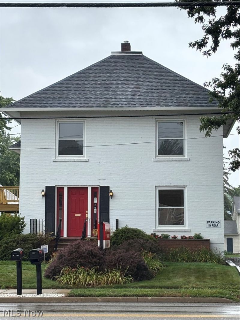 333 S Prospect Avenue , Hartville, OH 44632 Main Photo