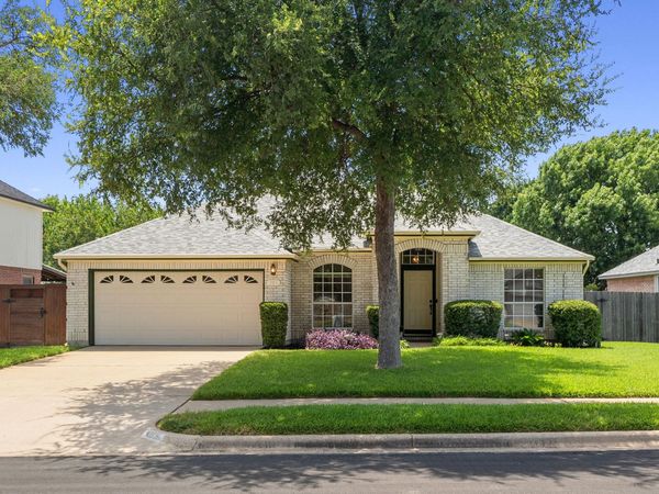 303 Sycamore DR, Cedar Park, TX 78613